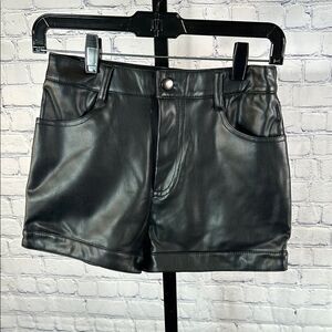 🖤 Forever 21 Faux Leather Shorts | Size S NWT